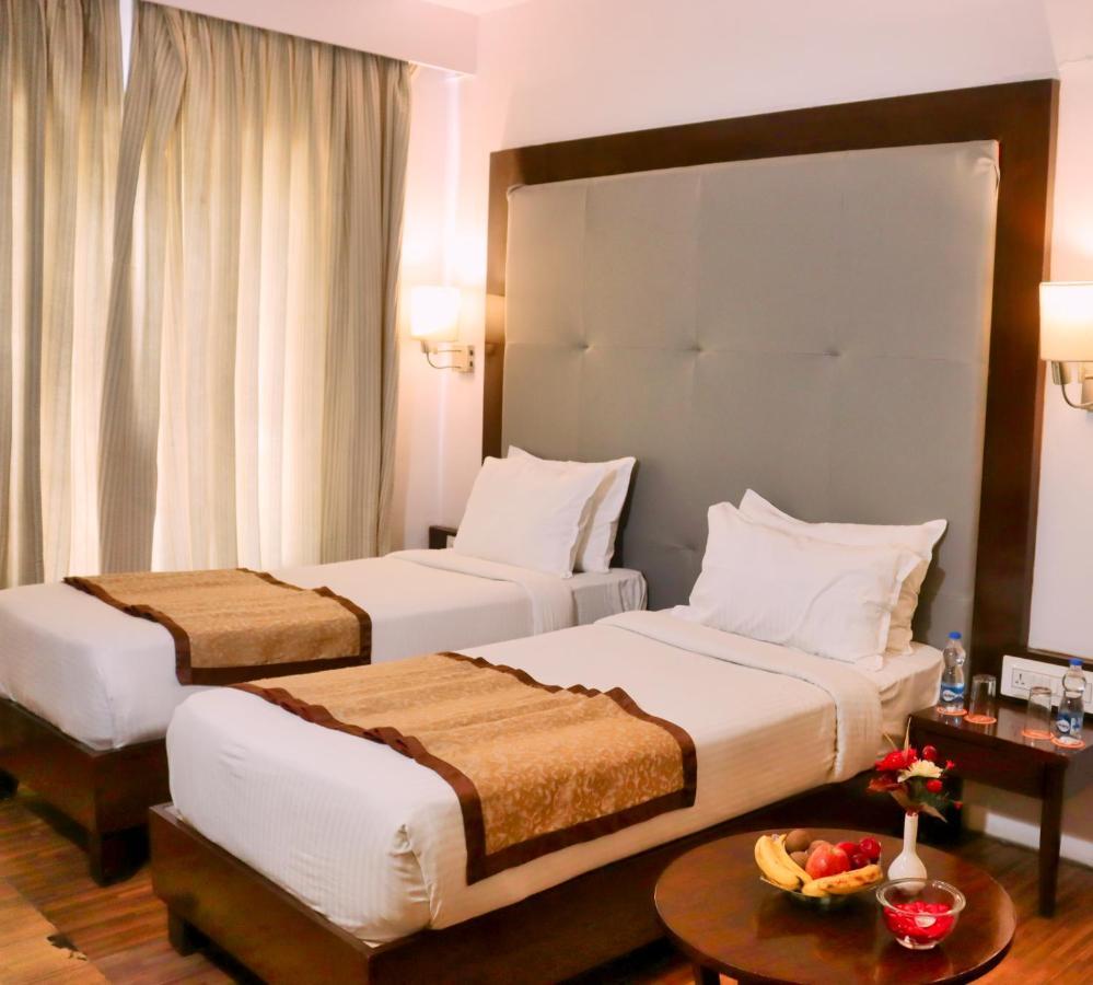 Hotel Clarks Collection Bhavnagar Exterior photo