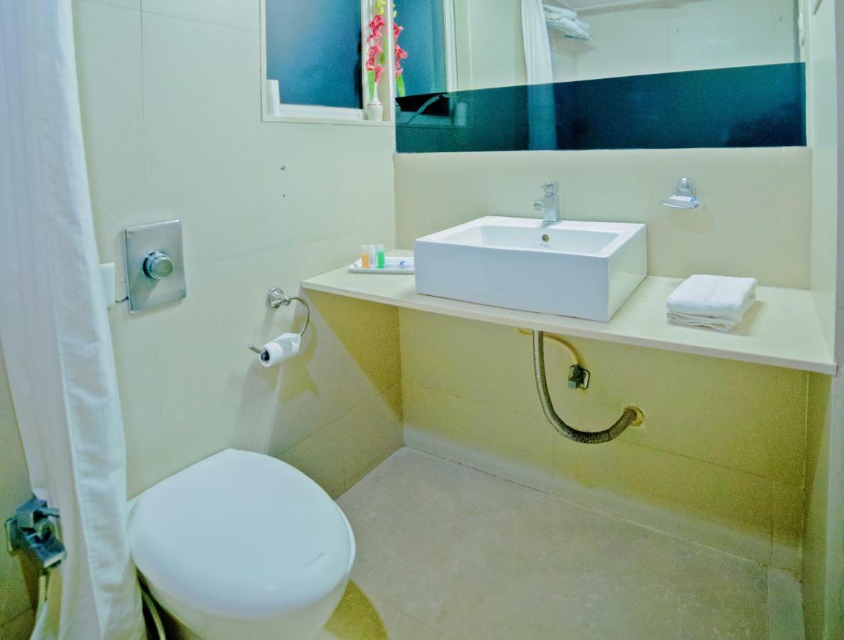 Hotel Clarks Collection Bhavnagar Exterior photo